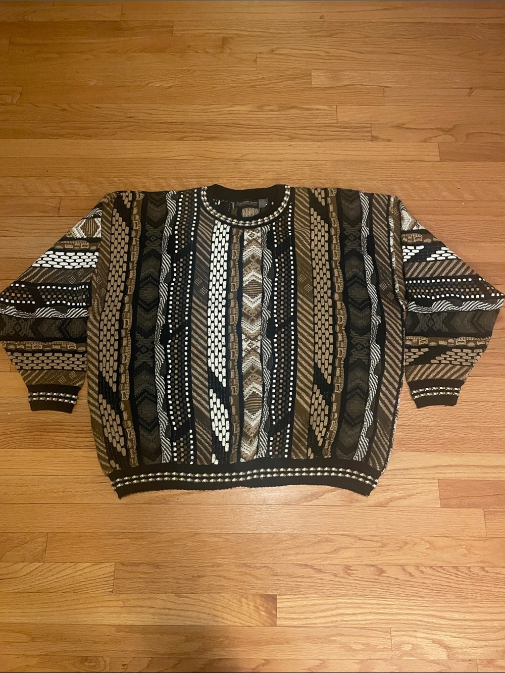 VTG coogi style sweater Alexander Lloyd made in USA